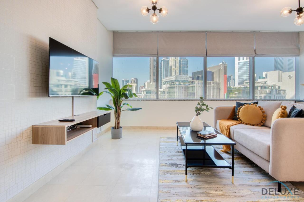 Unbeatable Rate Stylish 1Br With Balcony Near Metro By Deluxe Holiday Homes Dubai Dış mekan fotoğraf